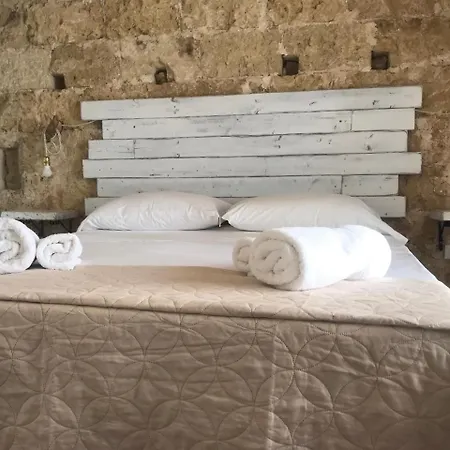 Bed & Breakfast La Cortellenica *